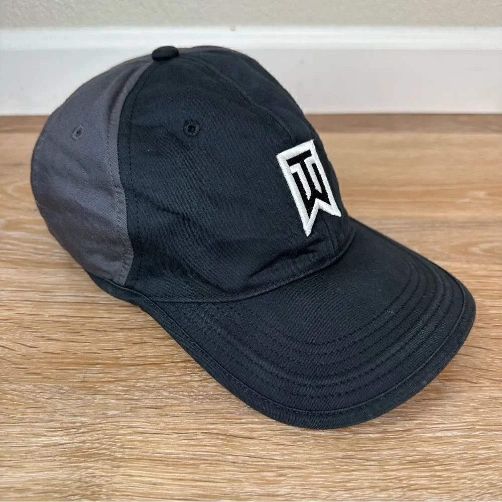 Nike Golf Tiger Woods Black Gray Adjustable Hat